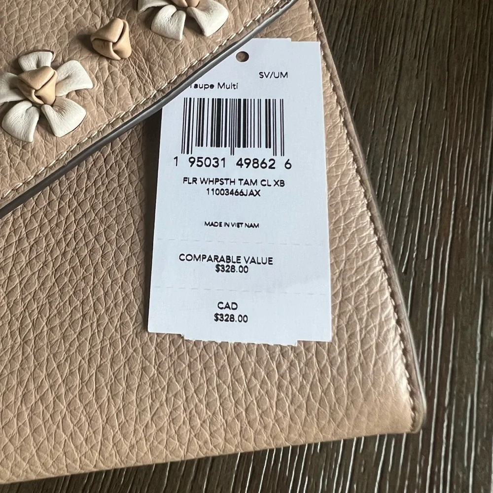 Coach Women’s Crossbody - Picture 7 of 13